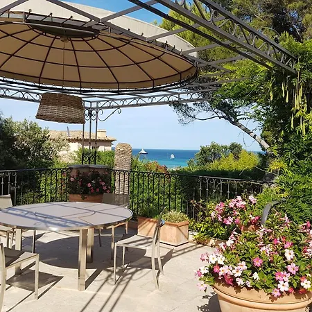 55 By The Pearls Collection Villa Saint-Tropez